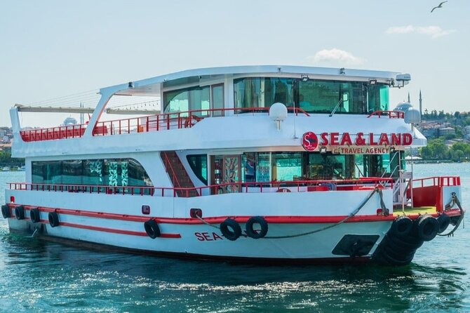 2 Hours Bosphorus Cruise Boat Tour in Istanbul - Crossing under the first Bosphorus Bridge