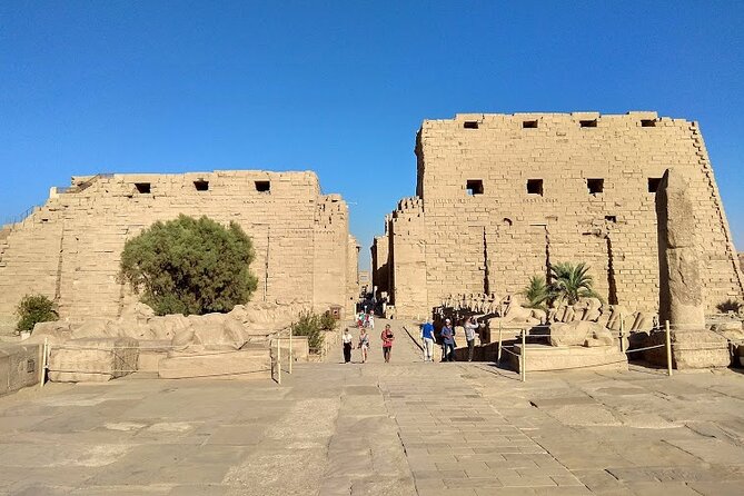 4-Night, 5-Star Nile Cruise from Luxor to Aswan - Day 5: Aswan departure and the Abu Simbel choice