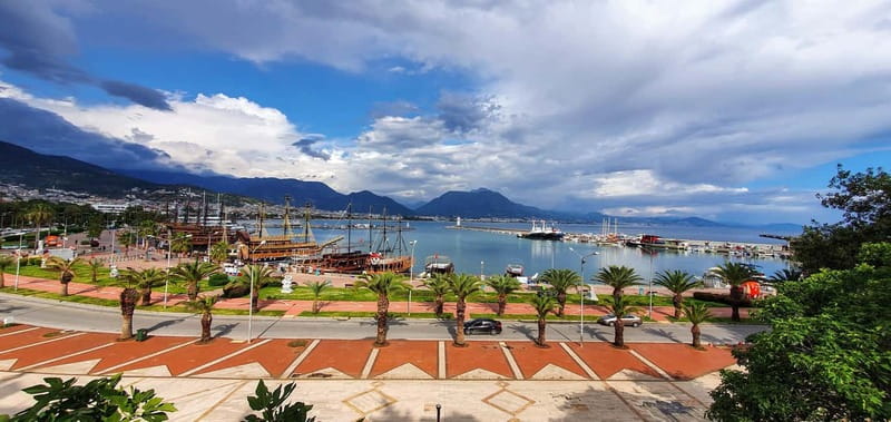 Alanya: Full-Day City Tour Lınch in Dimçay River & Boat Trip - Lunch beside Dimçay River