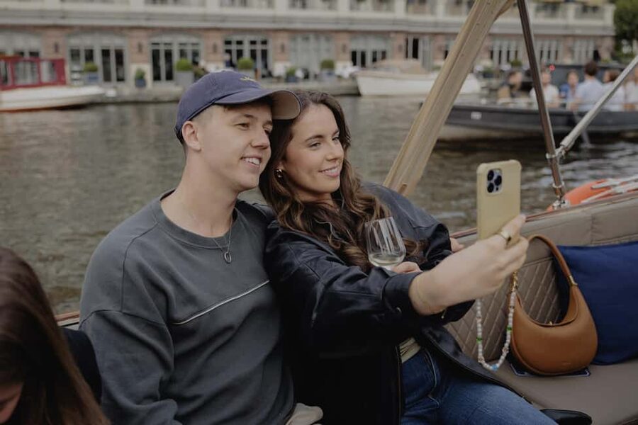 Amsterdam: 1.5-Hour High-End Morning Breakfast Canal Cruise - Is $41 a fair price?