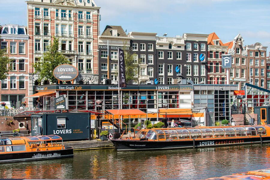 Amsterdam: 1-Hour Canal Cruise & NEMO Science Museum - Why NEMO may be the star for families