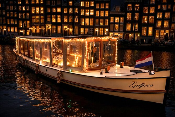 Amsterdam: 2-Hour Canal Cruise incl. Drinks & Dutch Snacks - Bridges, towers, and buildings with personality