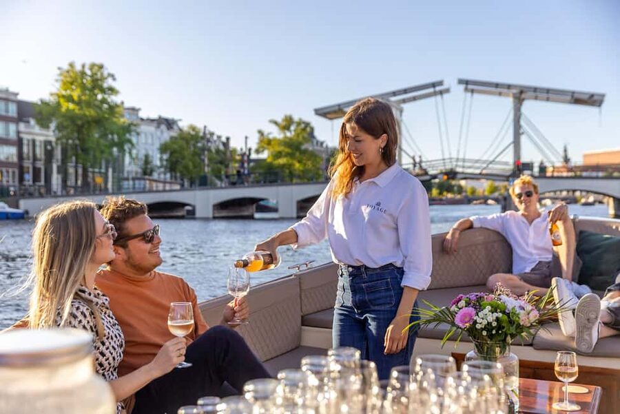 Amsterdam: 2-Hour Luxury Canal Cruise with Snacks & Drinks - From Prinsengracht to the Amstel River