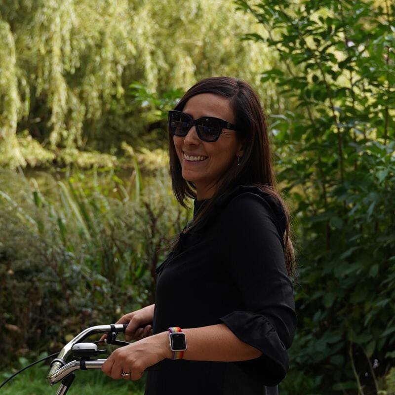 Amsterdam Bike Tour in Small Group + Optional Canal Cruise - Why a bike is the right way to see Amsterdam