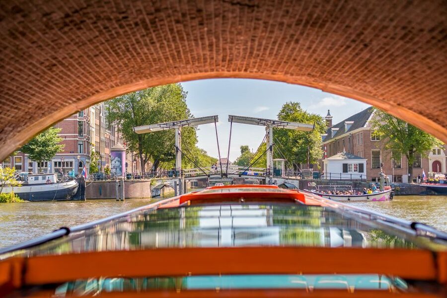 Amsterdam: Body Worlds Exhibition and Canal Cruise - From anatomy to Amsterdam’s canal belt