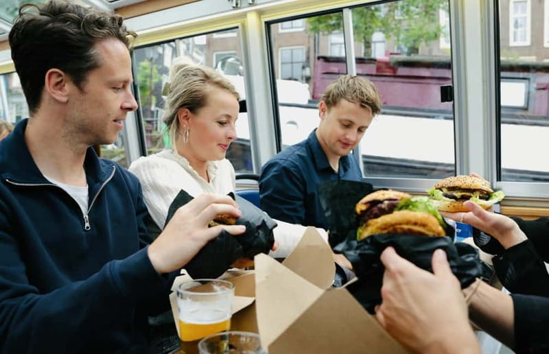 Amsterdam: Burger Cruise - Burgerbar & Canal Cruise - Magere Brug and the museum district