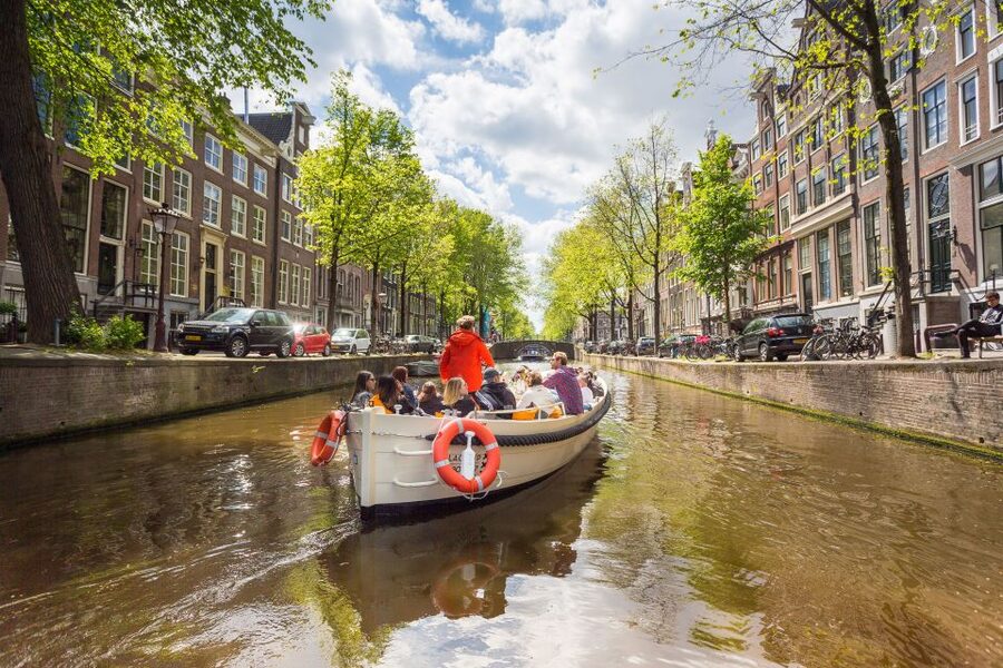 Amsterdam: Canal Belt Private Beer Boat Tour - My booking advice for this Amsterdam canal cruise