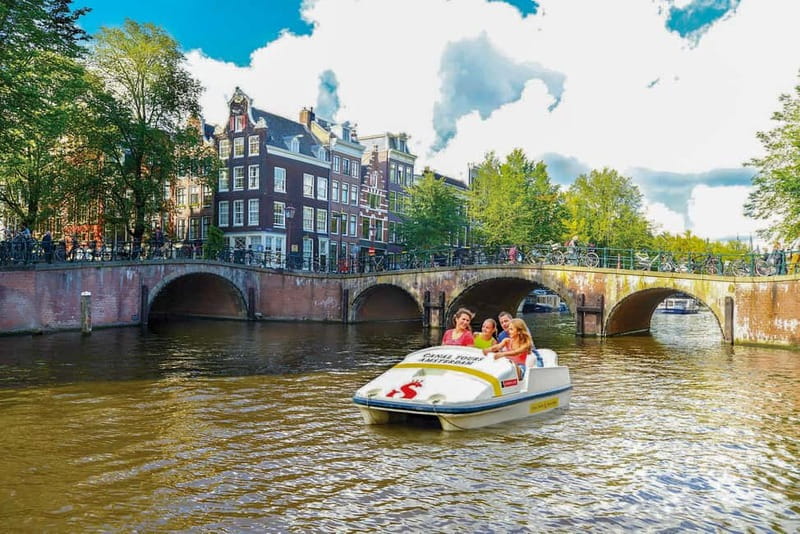 Amsterdam: Chart Your Own Canal Course by Pedal Boat - Pedaling Through Amsterdam’s Canal Network