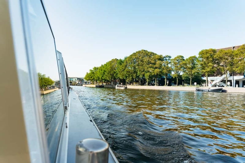 Amsterdam: Heated Canal Cruise Including Audioguide - Who will enjoy this cruise most?
