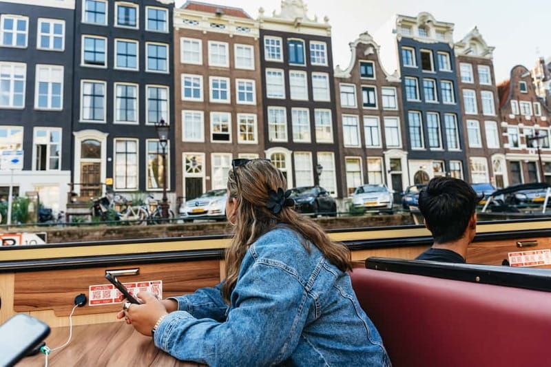 Amsterdam: Heated Canal Cruise Including Audioguide - The canal belt and Anne Frank House