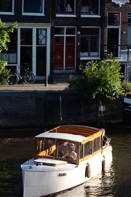 Amsterdam: Hidden Gems Canal Cruise - Booking details worth keeping in mind