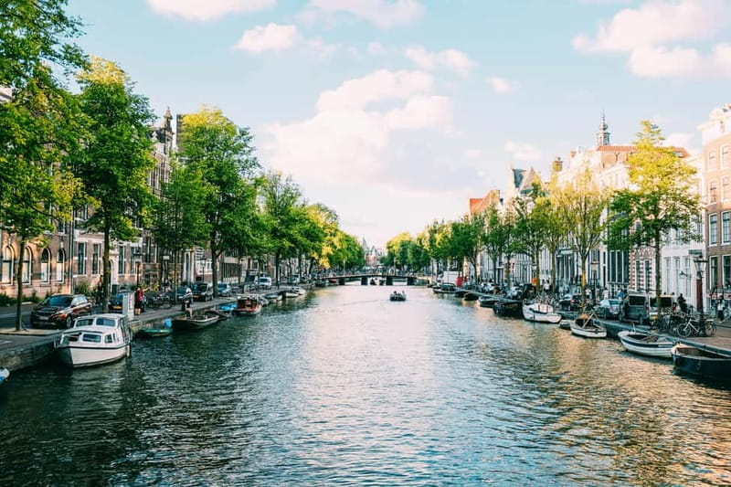 Amsterdam: Historic City Centre Canal Cruise - Central Station, Noorderkerk, and the Jordaan
