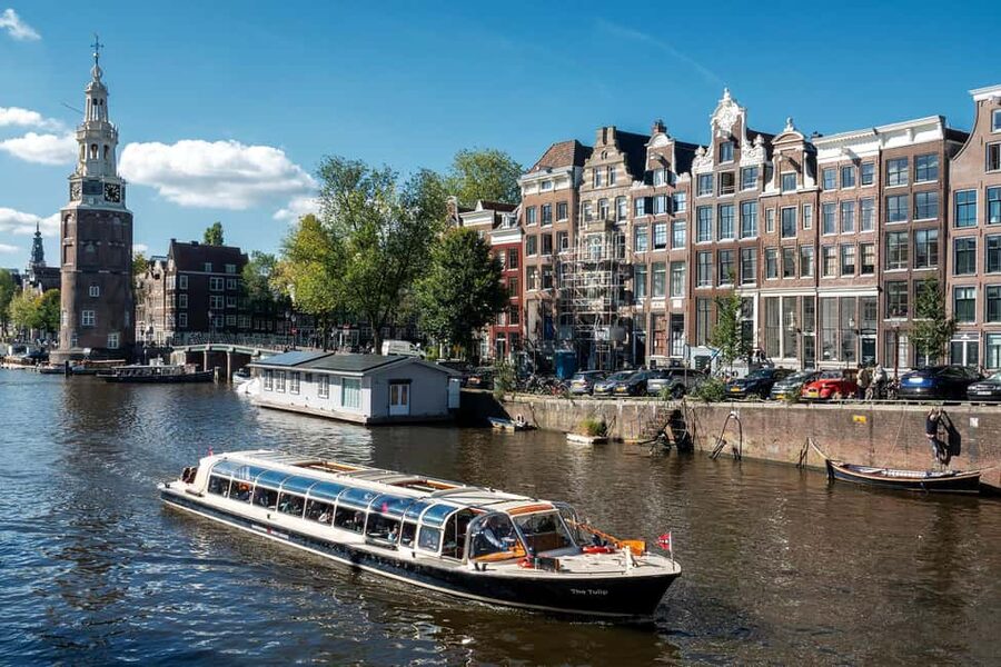 Amsterdam: Keukenhof Ticket with Shuttle Bus + Canal Cruise - Why this combination works well