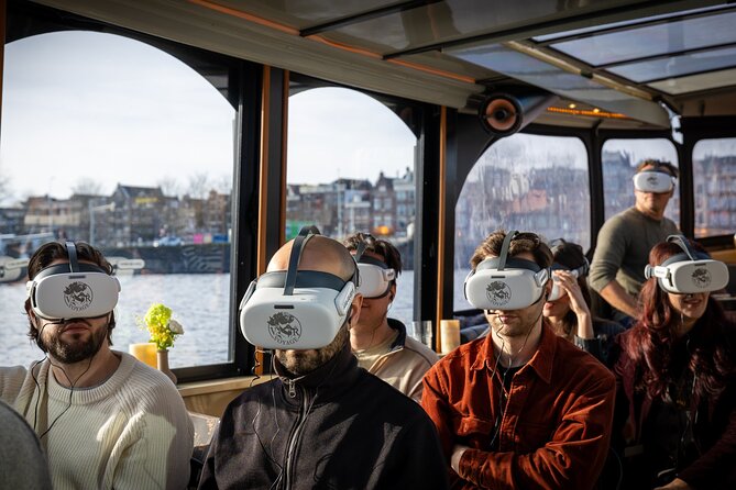 Amsterdam: Luxury Canal Cruise with Historic VR Experience - A canal cruise with a time machine built in