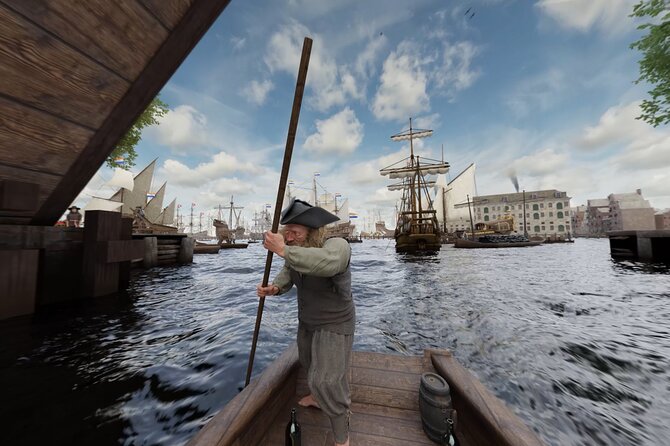 Amsterdam: Luxury Canal Cruise with Historic VR Experience - Audiotour language and sound quality