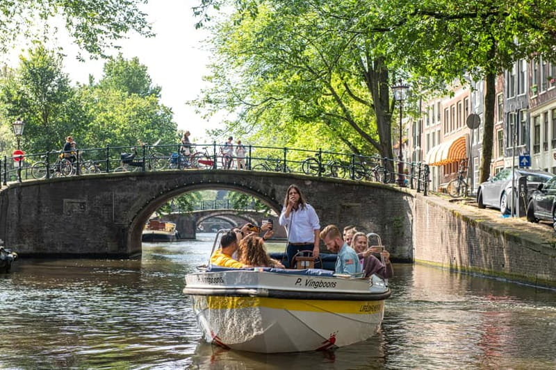 Amsterdam: Open Boat Canal Cruise (with Free Spritz Option) - What you see in one hour on the water