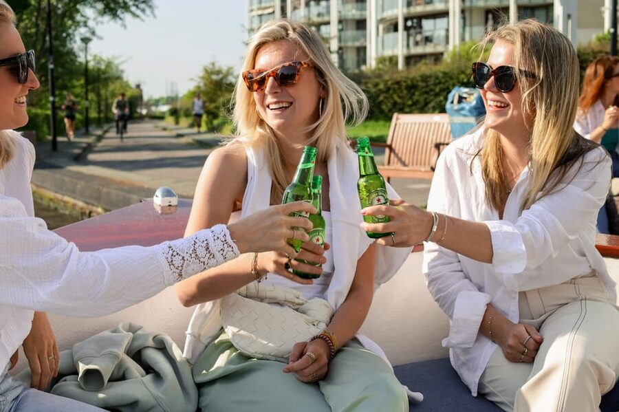 Amsterdam: Private City Canal Cruise With Unlimited Drinks - Drinks, food, and the important booking question