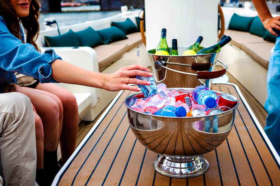 Amsterdam: The Newest Canal Cruise with Drink Option - Who will enjoy this cruise most?