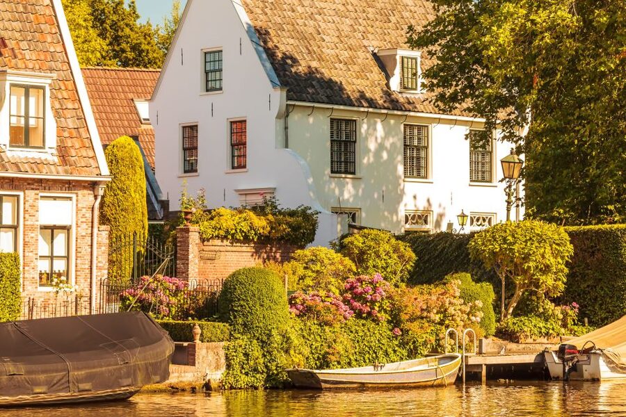 Amsterdam: Vecht River Day Trip with Cruise and High Tea - Should you book it?