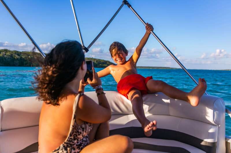 Bacalar: Private Boat Tour - Pirate Canal, Cenotes & Islands - Cenote Negro and the change in water color