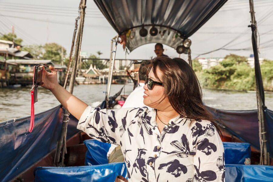 Bangkok: 2-Hour Canal Tour by Teak Boat - Should you book this Bangkok teak boat tour?