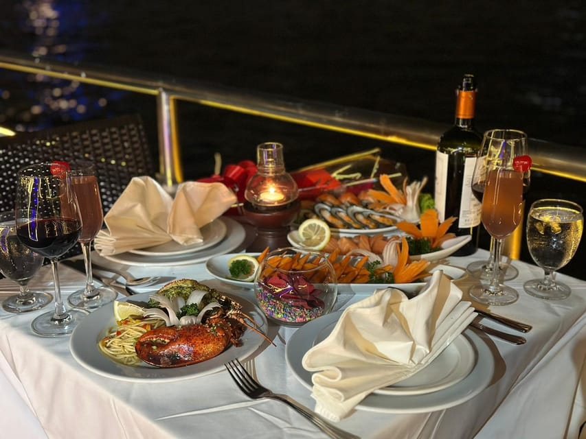 Bangkok: Alangka Chao Phraya River Dinner Cruise - Starting at ICONSIAM Pier 4