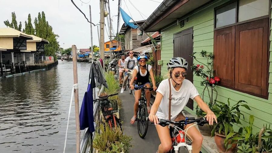 Bangkok: Bike and Canal Boat Tour with Lunch - Practical details that affect your day