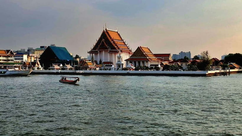 Bangkok: Chao Phraya Booze Cruise With Unlimited Drinks - Cancellation and booking flexibility