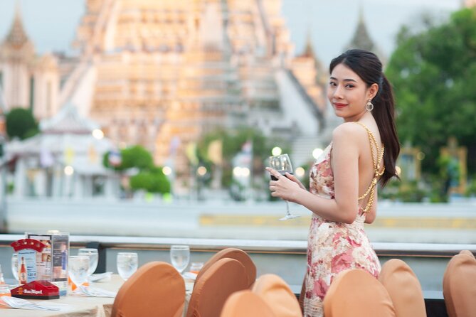 Bangkok Dinner Cruise on the Chao Phraya River - Boarding, seating, and the first view of the river