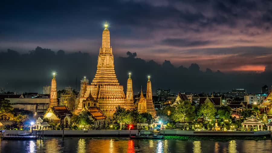 Bangkok: Private Family Tour to Safari & River Dinner Cruise - From the zoo to the Chao Phraya River