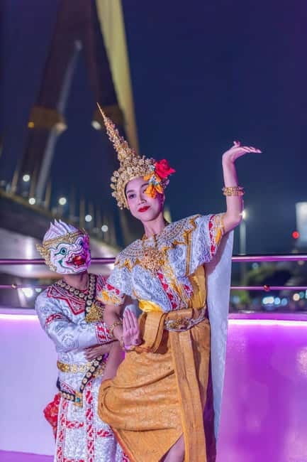 Bangkok: The Newest Luxury 5-Star Bangkok Chao Phraya Cruise - Boarding is the weakest part of an otherwise polished evening