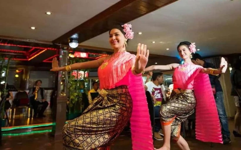 Bangkok: White Orchid Chao Phraya Cruise Free Flow Beer - Choosing between ICONSIAM and Asiatique
