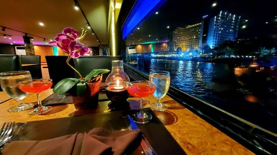 Bangkok: White Orchid Chao Phraya Dinner Cruise - Is $22 a good deal?