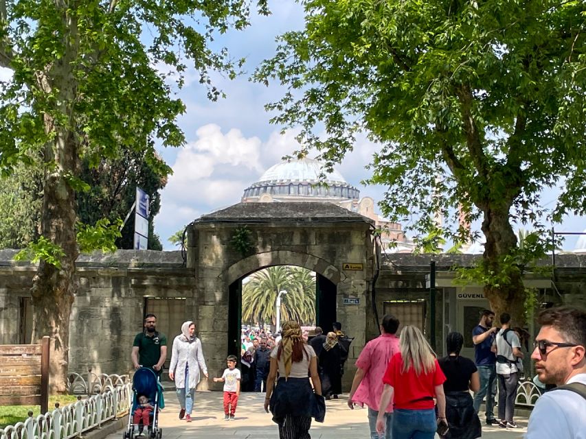 Basilica Cistern, Hagia Sophia & Bosphorus Cruise Tickets - Sailing between two continents