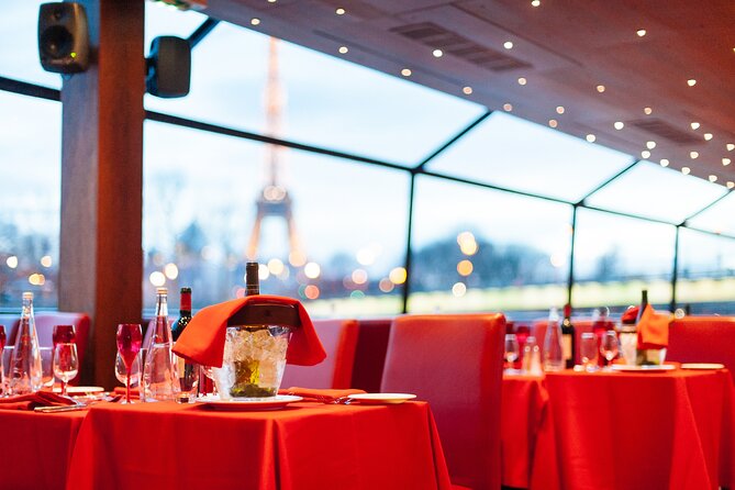Bateaux Mouches Dinner Cruise on the Seine River in Paris - The route from Alma Bridge to the Eiffel Tower