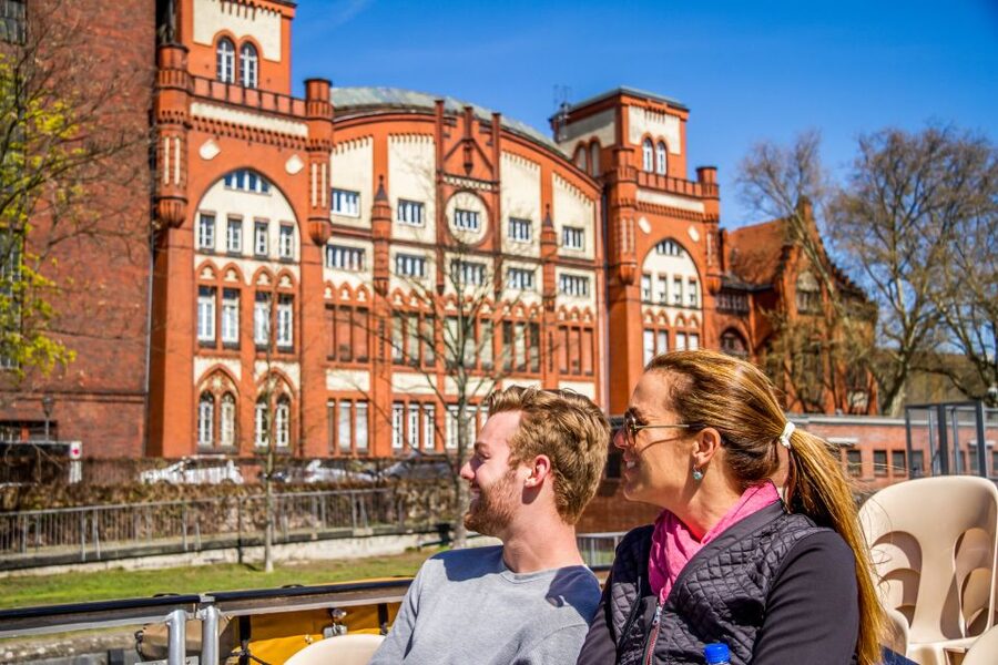 Berlin: Boat Tour Along the River Spree - Practical tips before you go