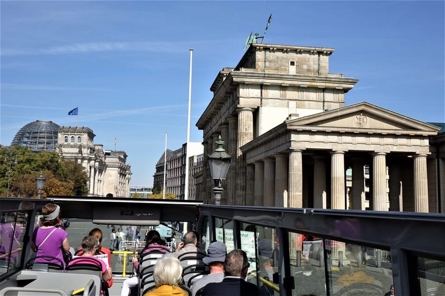 Berlin Combo Package: City Tour & Spree Boat Tour - Alexanderplatz, the TV Tower, and central Berlin