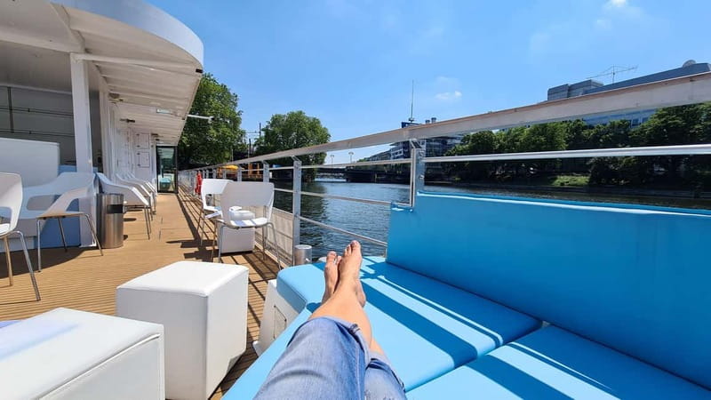 Berlin: East Side Gallery Spree Cruise in a Solar Catamaran - The greener side of Berlin at Treptow Park