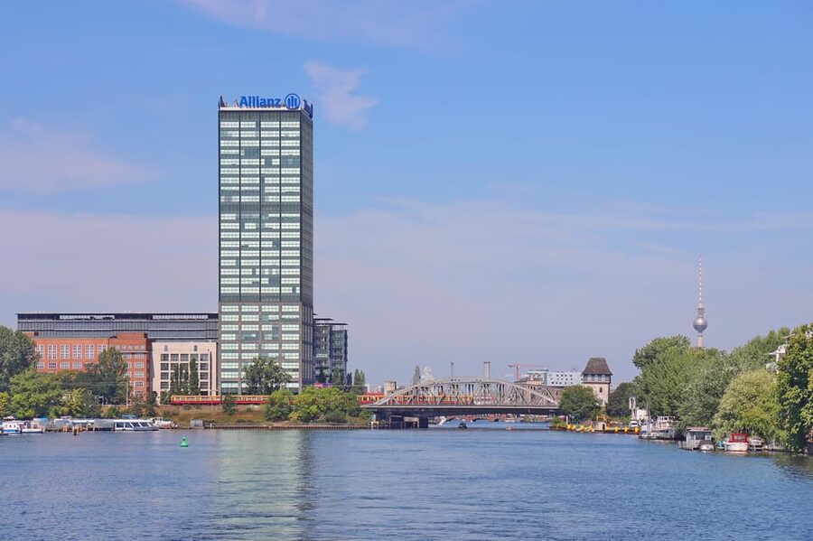 Berlin: East Side Gallery Spree Cruise in a Solar Catamaran - The best side to sit on