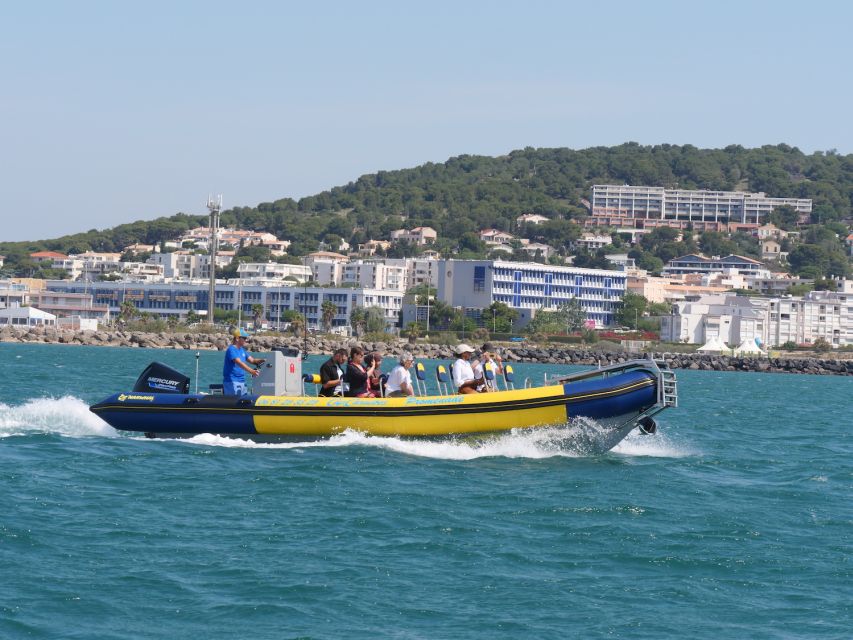 Boat trip in the canals is on the Thau pond - Why Sète is best seen from the canals