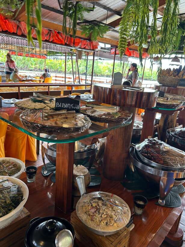Bohol: Chocolate Hills Tour with Loboc River Cruise & Lunch - Starting at McDonald’s Panglao