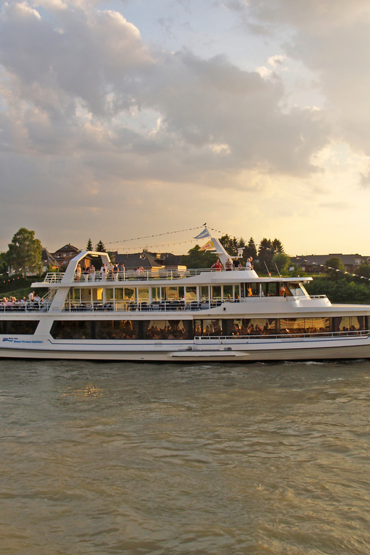 Bonn: 1.5-Hour River Cruise on the Rhine - The return ride and onboard refreshments