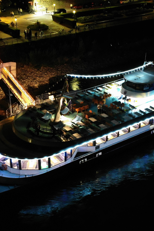 Bonn: Sunset Boat Tour on the Rhine - When the DJ takes over