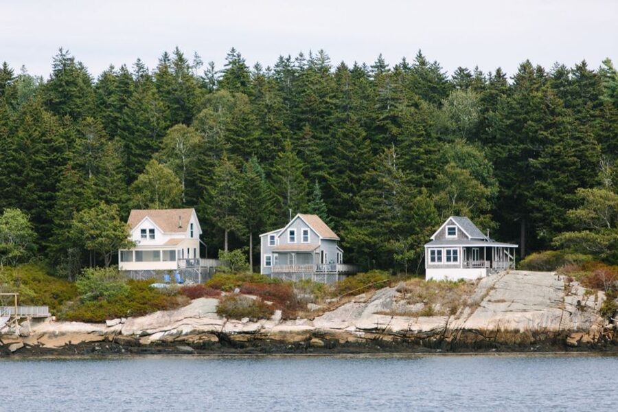 Boothbay Harbor: Spectacular Kennebec River Cruise - Leaving Commercial Street for the Kennebec River