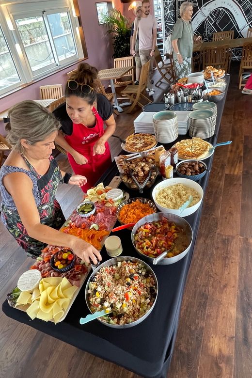 Bordeaux: Garonne River Yacht Cruise with Brunch - Who should book the Garonne brunch cruise