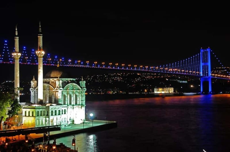 Bosphorus Dinner Cruise & Turkish Night with Live Shows - Why the Bosphorus at night is the real star