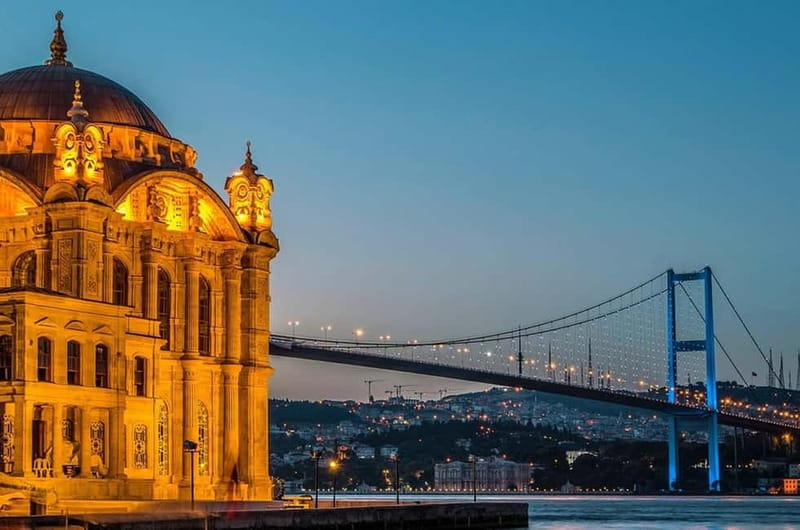 Bosphorus Dinner Cruise & Turkish Night with Live Shows - Who should book this Bosphorus dinner cruise?