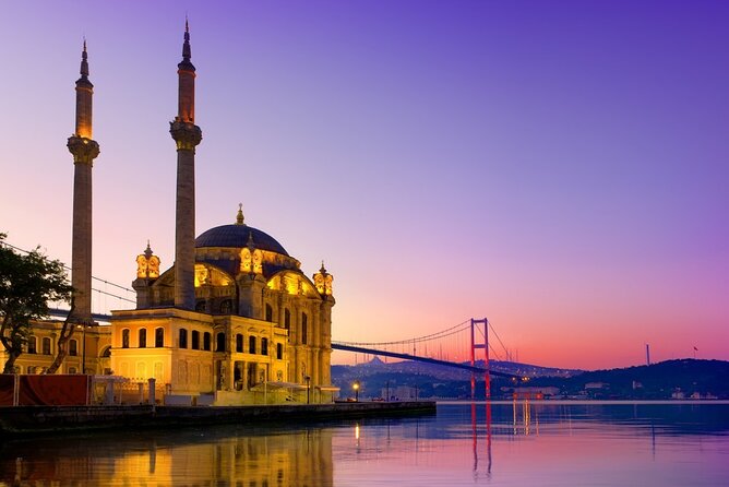 Bosphorus Evening Cruise: Dinner, Live Shows & Private Table - Live shows, belly dancing, and the dance floor