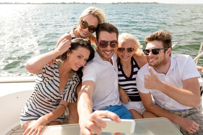Bosphorus Evening Cruise: Dinner, Live Shows & Private Table - Pickup from Sultanahmet, Taksim, and other districts