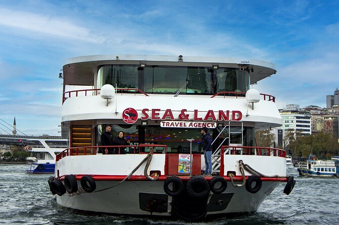 Bosphorus Sightseeing Cruise Tour with Audio Guide - Rumeli Fortress and the northern turn